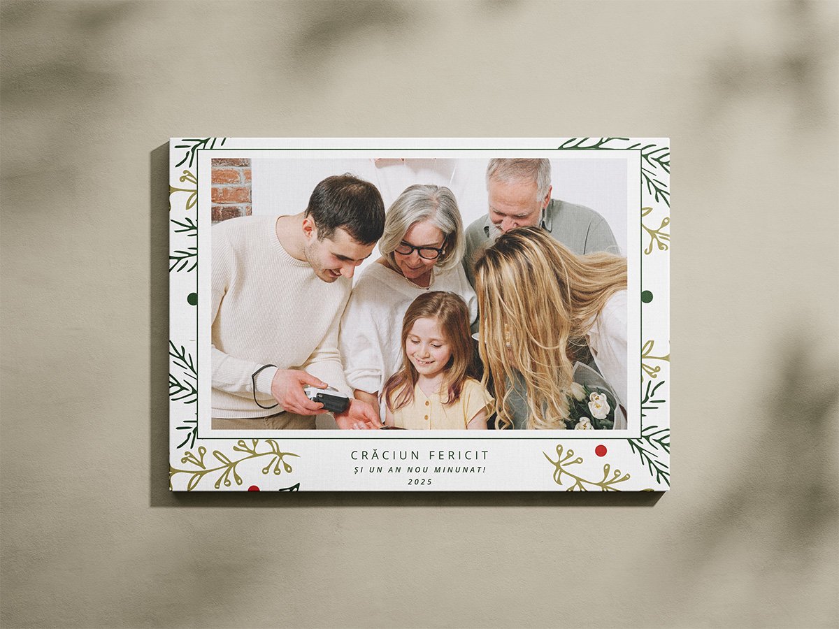 Tablou Canvas Personalizat “Crăciun Fericit” cu Motive Festive – O Poză, Orizontal Tablou Canvas Personalizat "Crăciun Fericit" cu Motive Festive – O Poză, Orizontal - imagine 4